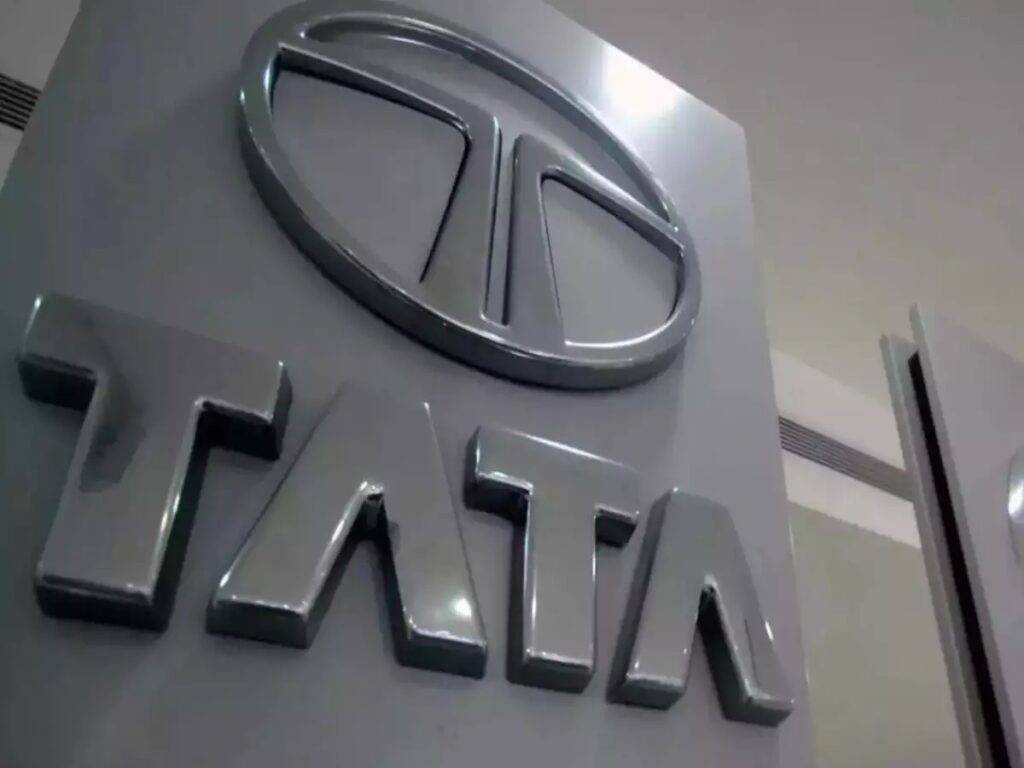Tatas begin process to merge Air Asia India with Air India; to house all 4 airlines under one roof at Gurgaon