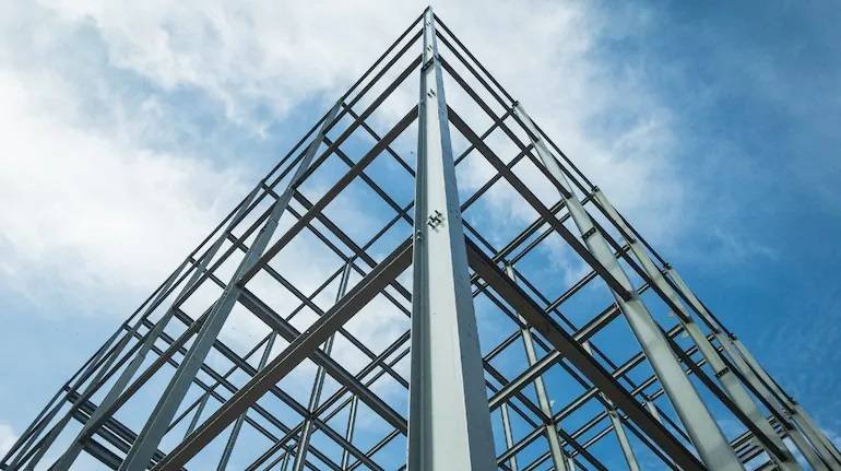 Real Estate Sector Welcomes Govt Announcement to Cut Duties on Iron, Steel Inputs