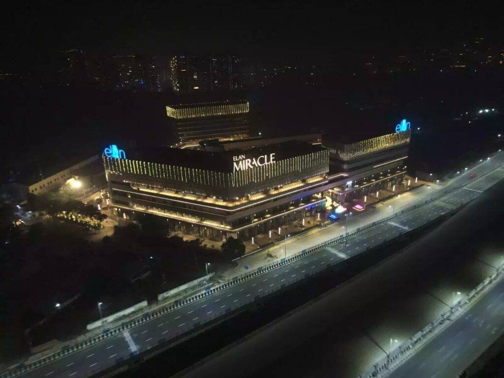 Elan Group attracts Rs 1200 cr Growth Capital from Kotak Real Estate Fund 10 Elan Group attracts Rs 1200 cr Growth Capital from Kotak Real Estate Fund