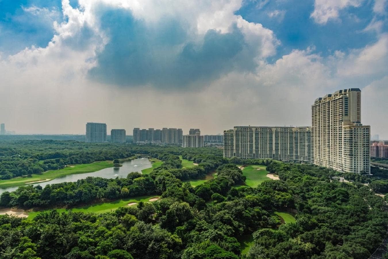 DLF Plans Luxury Highrise Project With Over 1,000 Apartments in Gurugram