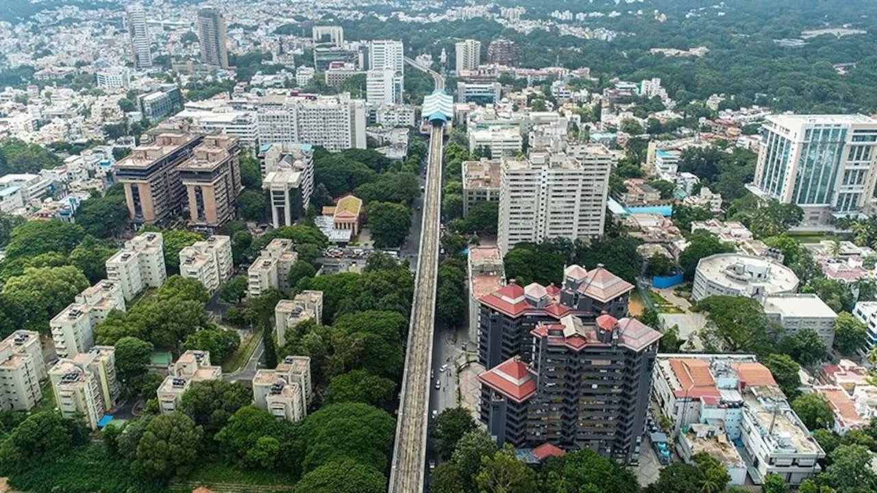 Noida vs Gurugram Which is Better Investment Destination in Real Estate